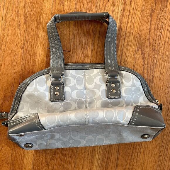 Coach Signature Hampton Monogram Gray Leather Bag - Picture 6 of 7